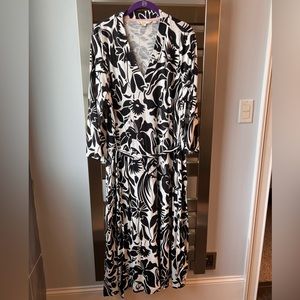 EUC Boden Black & White Jersey Oriental Bird Midi Kaftan Dress